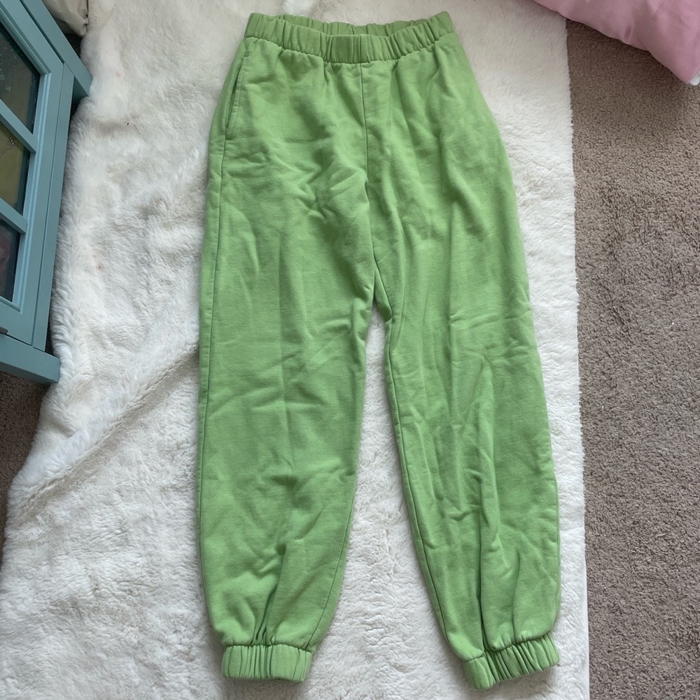 Brandy Melville Green sweatpants